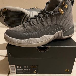 Air Jordan 12 Retro BG